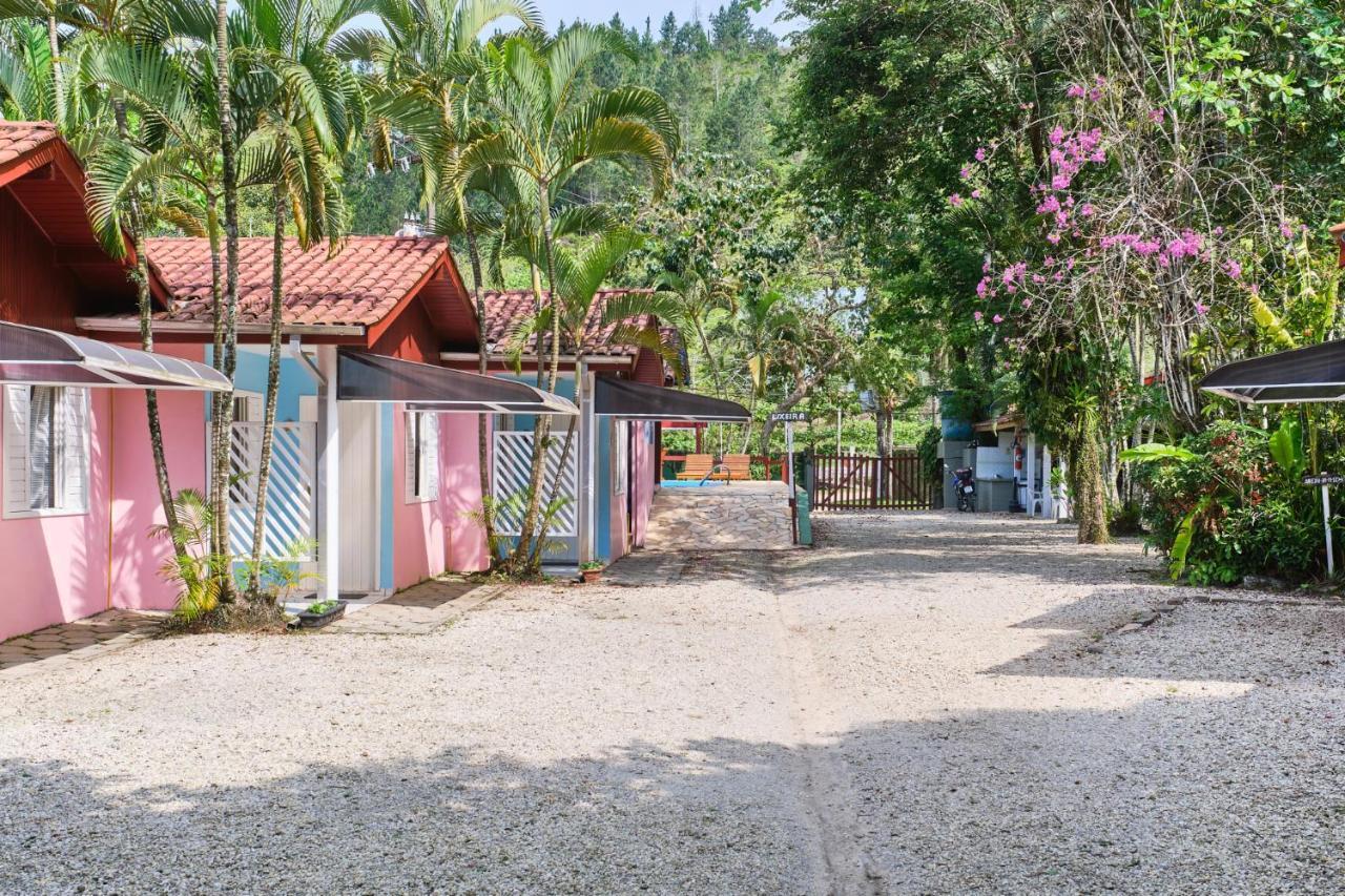 Pousada Sanremo Inn Ubatuba Buitenkant foto